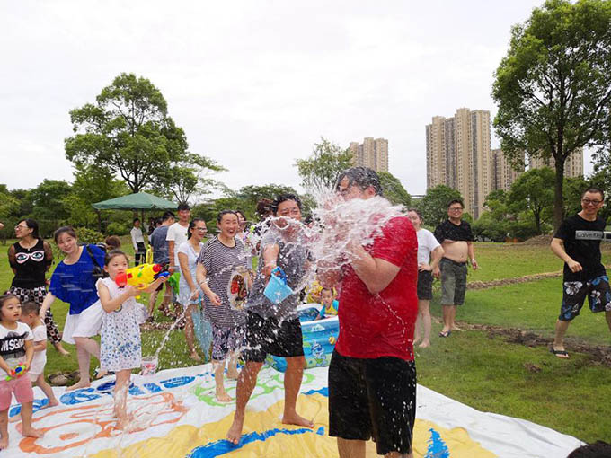 嬰智貝佳南橋園7月主題活動---激情一夏！濕身嗨翻天！